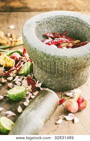 thailand , meal , lemon , pepper , spice , kitchen , delicious , green , red , leaf , lime , laotia