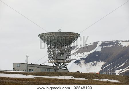 Exterior of the satellite antenna in Longyearbyen, Norway.