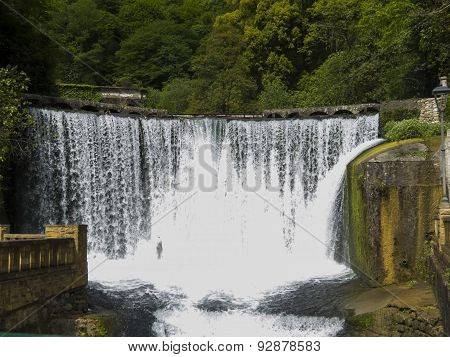 Falls In Mountains