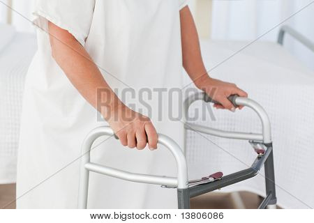 그녀의 짐머 프레임으로 수석 여자