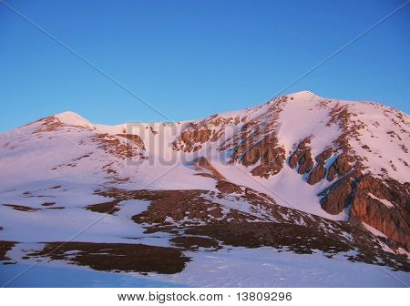 Est in mountaint Oshten nel Caucaso