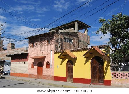 Via Colorful della città peruviana