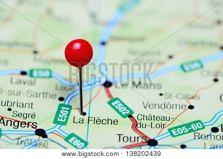 La Fleche pinned on a map of France