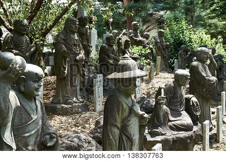 Statues at tenryu-ji temple - arashiyama, Kyoto, Japan