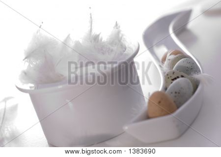 Ovos de Páscoa feliz feriado