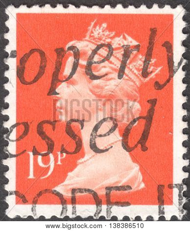 MOSCOW RUSSIA - JANUARY 2016: a post stamp printed in the UNITED KINDOM shows a portrait of Portrait of Queen Elizabeth II circa 1970 - 1977