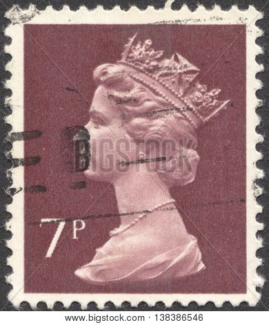 MOSCOW RUSSIA - JANUARY 2016: a post stamp printed in the UNITED KINDOM shows a portrait of Portrait of Queen Elizabeth II circa 1970 - 1977