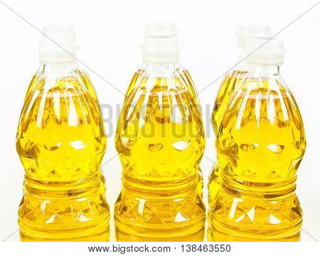 bottles oil of refined palm olein from pericarp