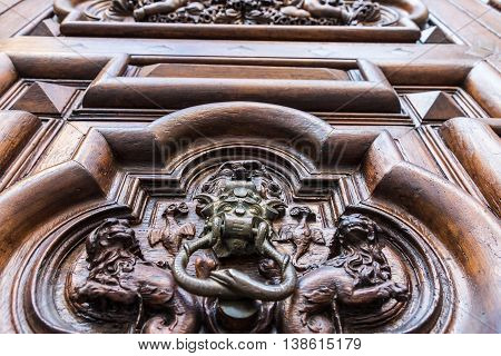 Turin - Devil Door