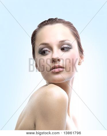 ภาพเหมือนเป็นหญิงสาวสวยที่ได้รับพร้อมสำหรับการบำบัดสปาไฮ คีย์