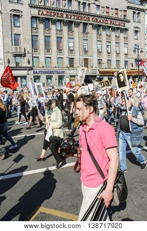 St. Petersburg, Russia - 9 May, Photographer in the column 