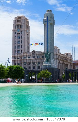 central square of Santa Cruz de Tenerife with monumet in honor of peoples gave their lives for Spain, Canarias Spain