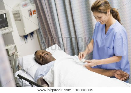 Krankenschwester Pflege für Patienten
