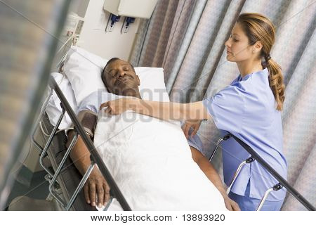 Krankenschwester Pflege für Patienten