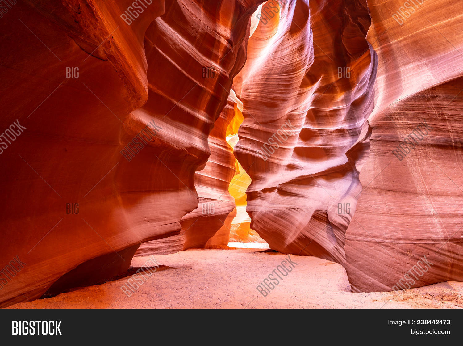 Upper Antelope Canyon Image & Photo (Free Trial) | Bigstock