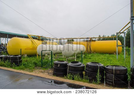 Furnaces For Pyrolysis, Processing And Disposal Of Old Tires.