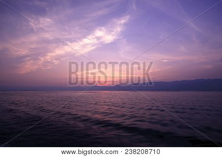 Twilight Light Before Sunset On The Lake Is Very Beautiful.