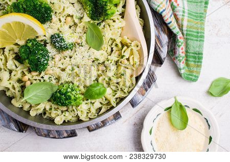 Traditional Pasta Tripoline With Pesto And Broccoli In A Plate On The Table. Selective Focus.