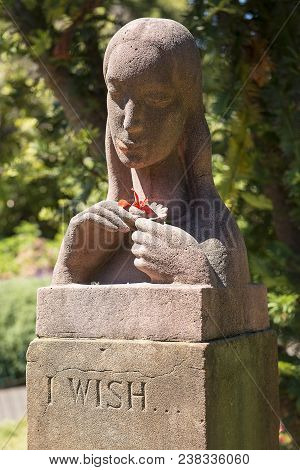 Sydney, Australia - March 11, 2018: Outdoor Art, Beautiful Lady 