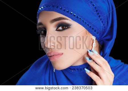 Gorgeous Young East Woman Face Portrait. Beauty Model Girl With Bright Eyebrows, Perfect Make-up, To