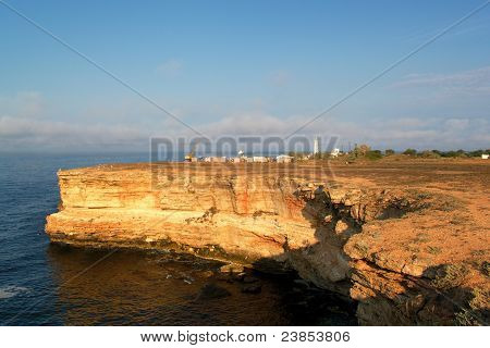 岩の崖、黒海沿岸
