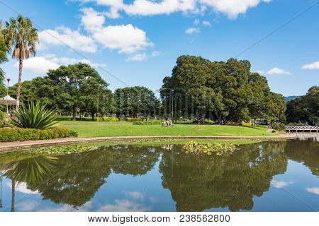 Sydney, Australia - April 25, 2016: Lake Northam And Park Near Unifversity Of Sydney