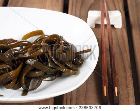 Thongweed - Sea Thong - Sea Spaghetti - Espagheti De Mar

Sea Spaghetti Is A Brown Algae. Binomial N