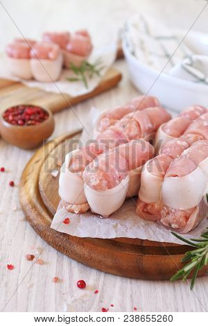 French Cuisine: Raw Meat Paupiettes,  Rosemary And Red Peppercorn