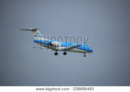 Amsterdam, The Netherlands - June 22nd 2017: Ph-kzp Klm Cityhopper Fokker F70 Approaching Polderbaan