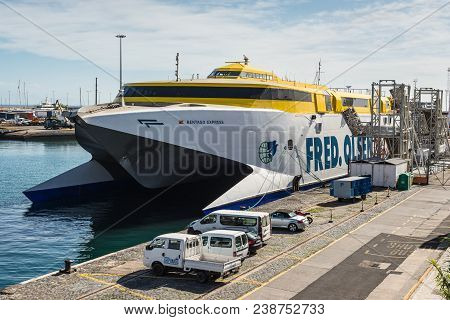 Santa Cruz De Tenerife, Canary Islands, Spain - Desember 11, 2016: High-speed Ship Catamaran Hsc Ben