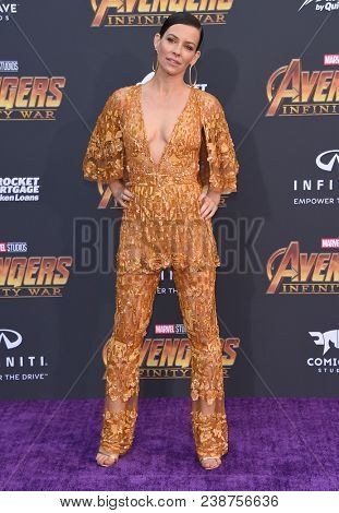 LOS ANGELES - APR 23:  Evangeline Lilly arrives to the Marvel Studios 'Avengers: Infinity War' World Premiere  on April 23, 2018 in Hollywood, CA                