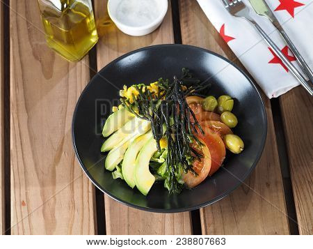 Codium - Velvet Horn - Spongeweed In Salad With Avocado.
Edible Green Seaweed In The Family Codiacea