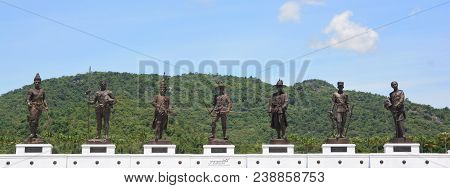 7 Kings Giant Statues, Statues Of Famous Thai Kings In Rajabhakti Park, Is A Historically Themed Par