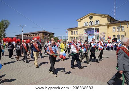 Slavyansk-on-kuban, Russia - May 1, 2018: Celebrating The First Of May, The Day Of Spring And Work. 