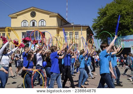 Slavyansk-on-kuban, Russia - May 1, 2018: Celebrating The First Of May, The Day Of Spring And Work. 