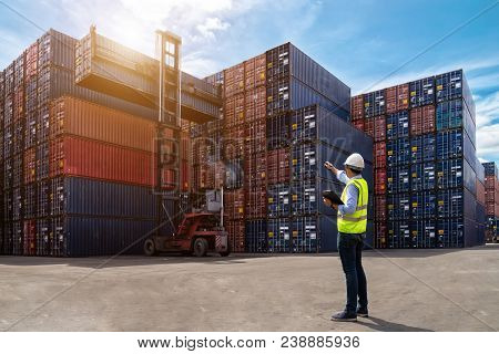 Foreman Control Loading Containers Box From Cargo Freight Ship For Import Export, Foreman Control In