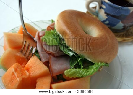 Petit déjeuner Iv