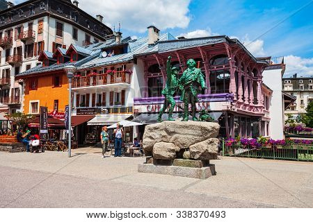 Chamonix, France - July 18, 2019: Statue Of Balmat And Saussure In The Chamonix City Centre. Chamoni