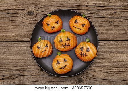 Funny Halloween Sushi Pumpkins Jack O Lantern, Sushi Monsters. Temari Sushi, Sushi Balls. Healthy Fo