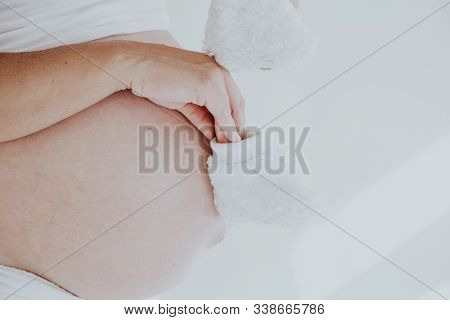 The Stomach Of A Pregnant Woman And Baby Stuff Socks 1