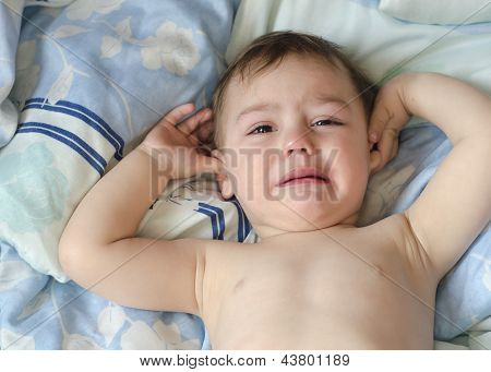 Bambino che piange