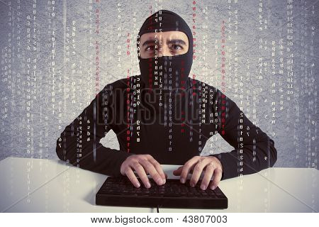 Hacker a pojem počítačový Virus