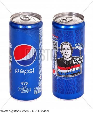 Novyy Urengoy, Russia - September 5, 2021: Aluminium Cans Of The Pepsi Uefa Women's Champions League