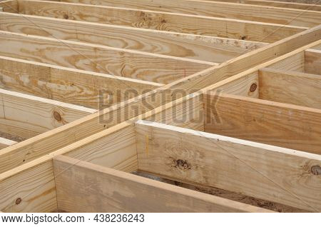 Floor joists made of heavy lumber on new construction