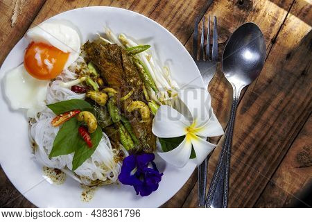 Thai Food, Khanom Jeen With Wild Curry Paste And Fish Fillets Served With Soft-boiled Eggs Thai Food