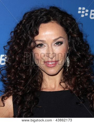 LOS ANGELES - MAR 20: Sofia Milos ankommer til den amerikanske lancering af Blackberry Z10 Smartphone på den 