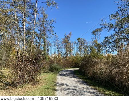Recreational And Hiking Trails In Early Autumn Along The Glatt River And In The Zürich (zuerich Or Z