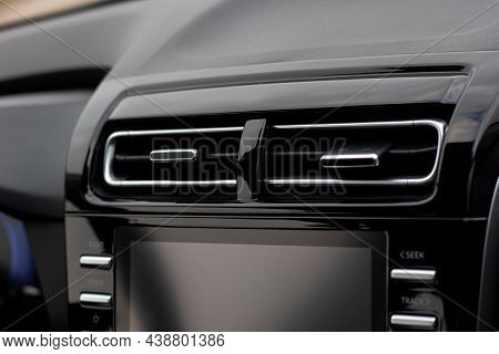 Grodno, Belarus - 10/29/2021: Interior Of Hyundai Creta 2021 (hyundai Ix25). Ventilation Deflector F