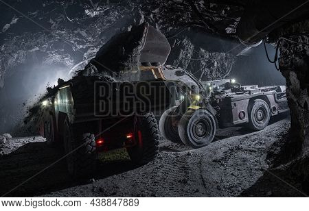 Underground Gold Mining Loader Truck Industry Metal