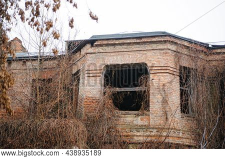 Old Abandoned Mansion In Vinnytska Region Ukraine